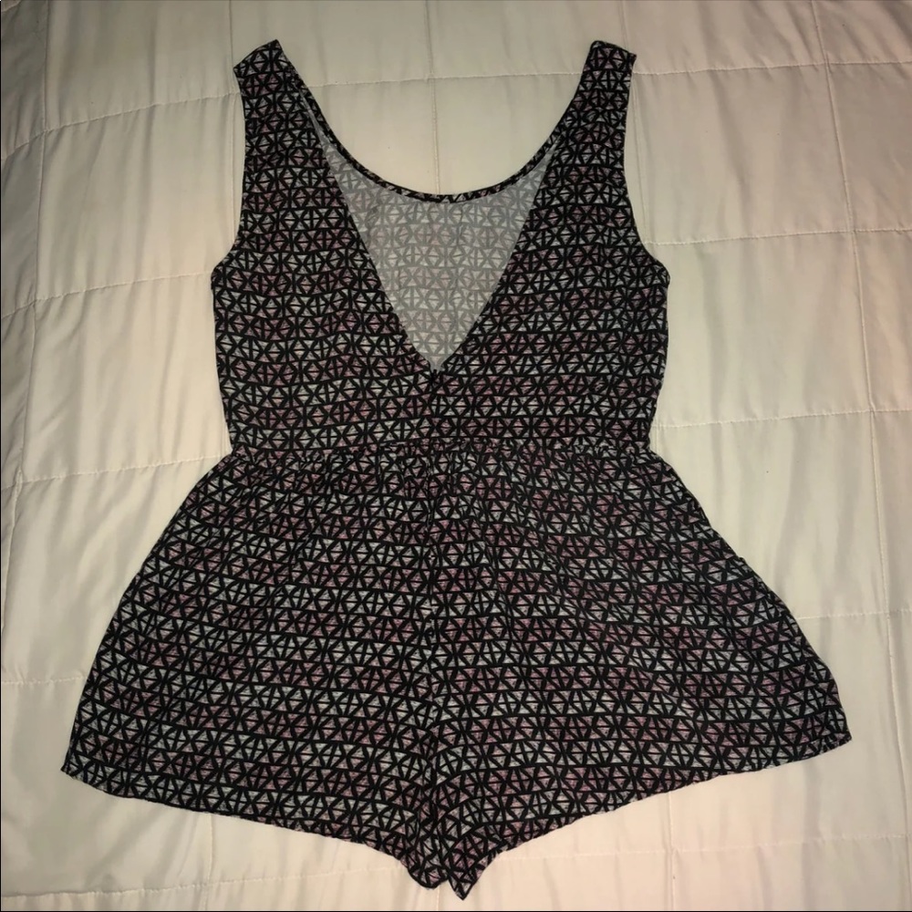 Romper/ jumpsuit